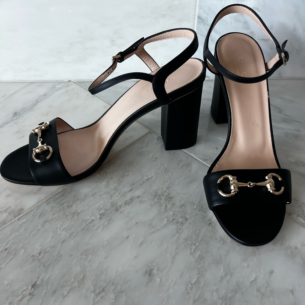 New Gucci Black leather Horsebit Sandals Women’s size 40.5
